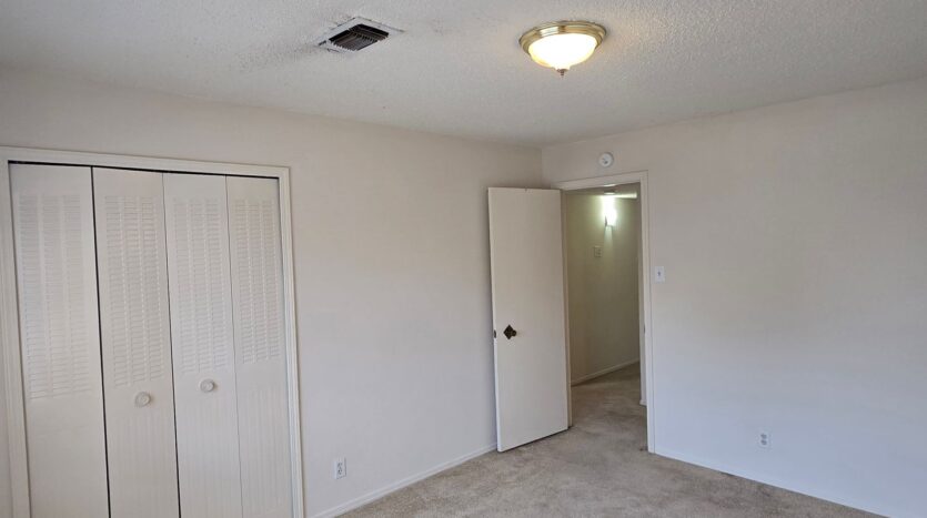 11317 Baja Dr. NE - Albuquerque - New Mexico - 3 bed, 2 bath rental property