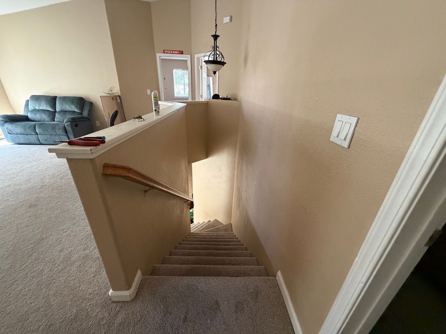 12 Jackdaw Ct  - Sacramento - California - 5 bed, 2.5 bath rental property