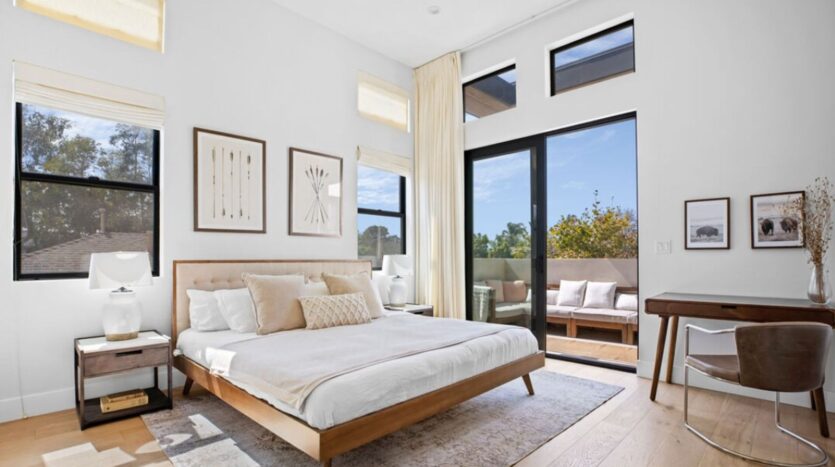12464 Washington Pl Unit A - Los Angeles - California - 3 bed, 2.5 bath rental property