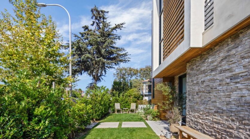 12464 Washington Pl Unit A - Los Angeles - California - 3 bed, 2.5 bath rental property
