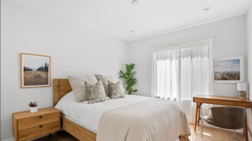12464 Washington Pl Unit A - Los Angeles - California - 3 bed, 2.5 bath rental property