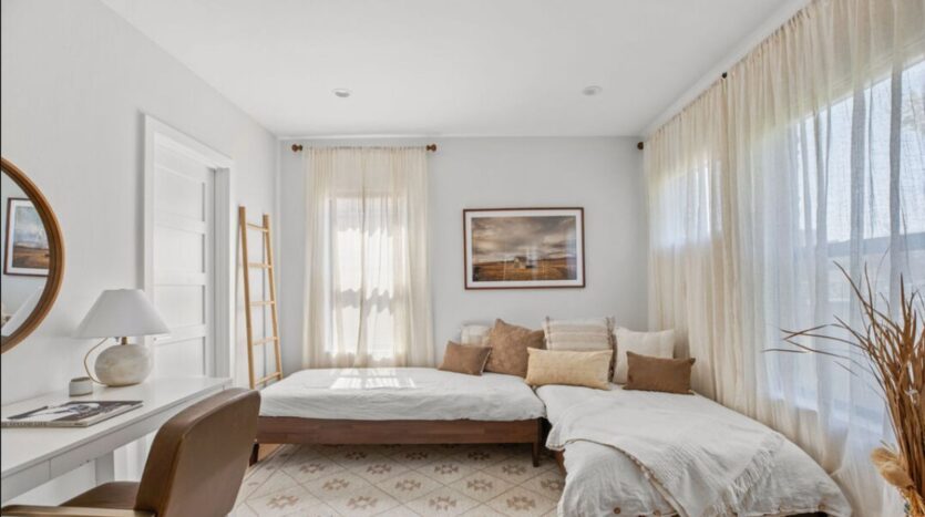 12464 Washington Pl Unit A - Los Angeles - California - 3 bed, 2.5 bath rental property