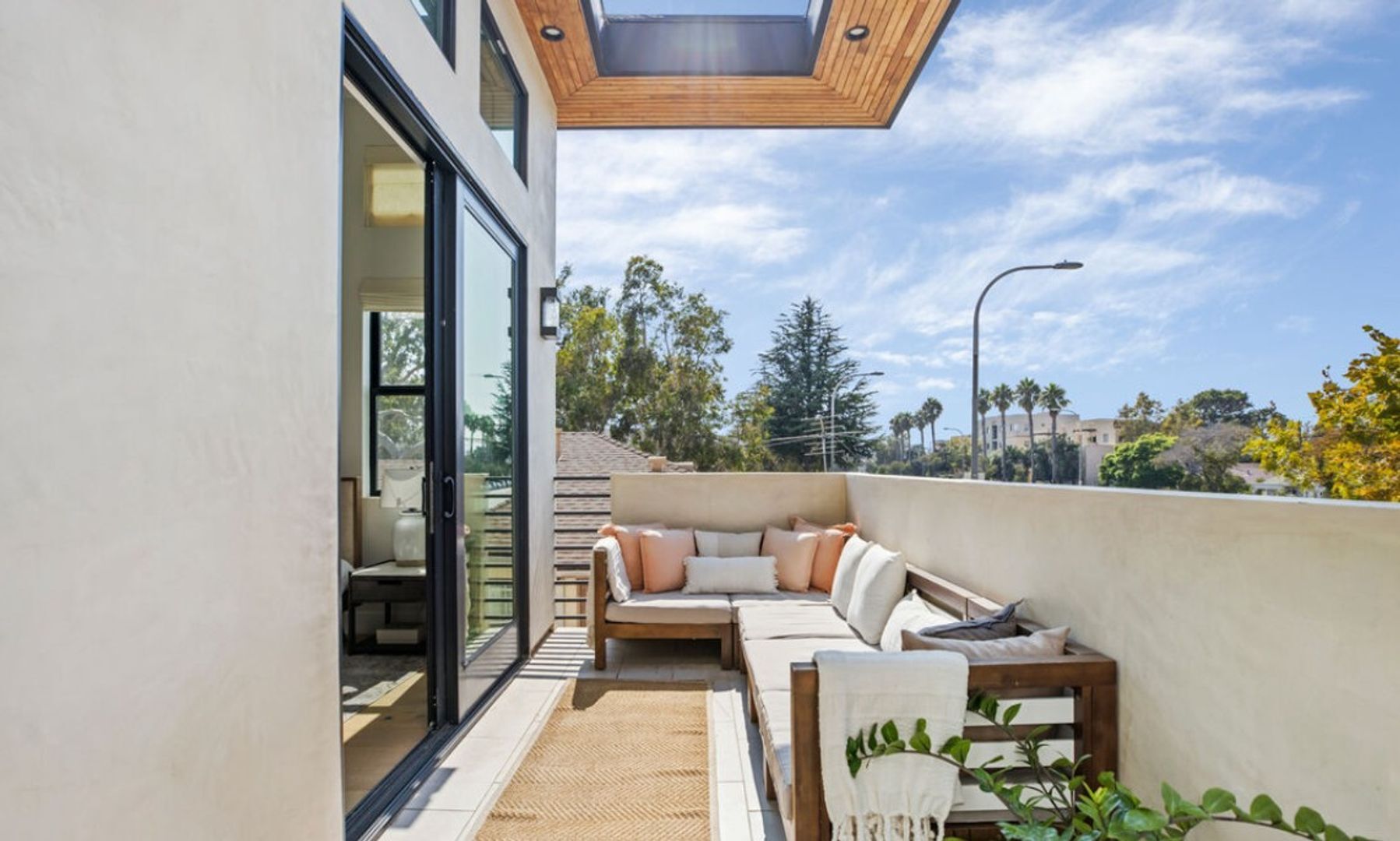 12464 Washington Pl Unit A - Los Angeles - California - 3 bed, 2.5 bath rental property