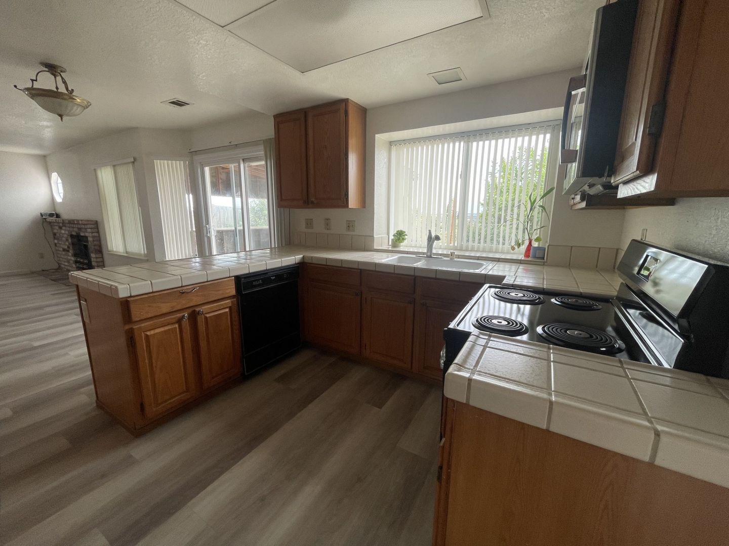 125 Ramsgate Way  - Vallejo - California - 3 bed, 2.5 bath rental property