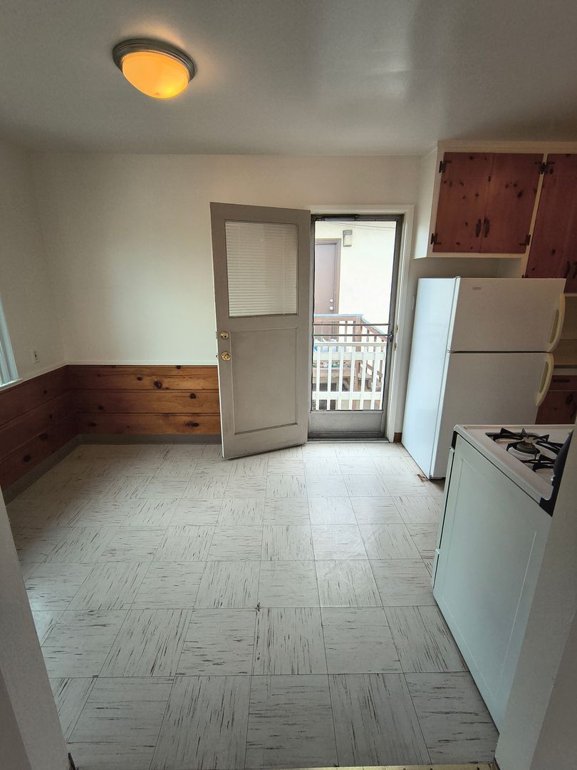 1250 141st Avenue - San Leandro - California - 1 bed, 1 bath rental property