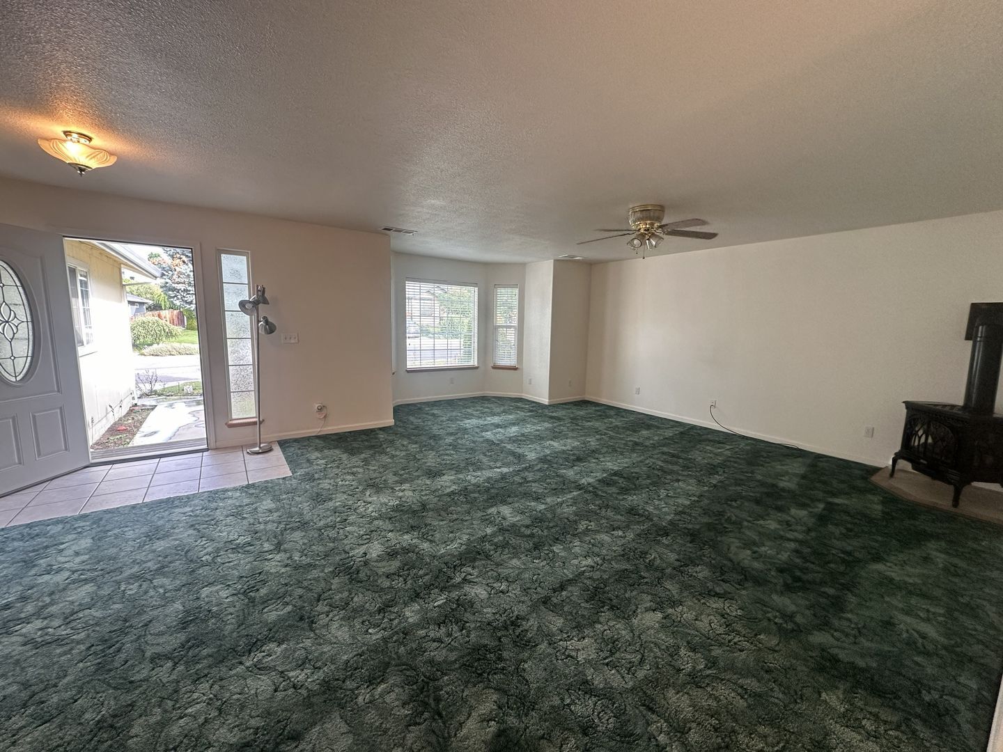 1250 Shadow Moutain DR  - Susanville - California - 3 bed, 2 bath rental property