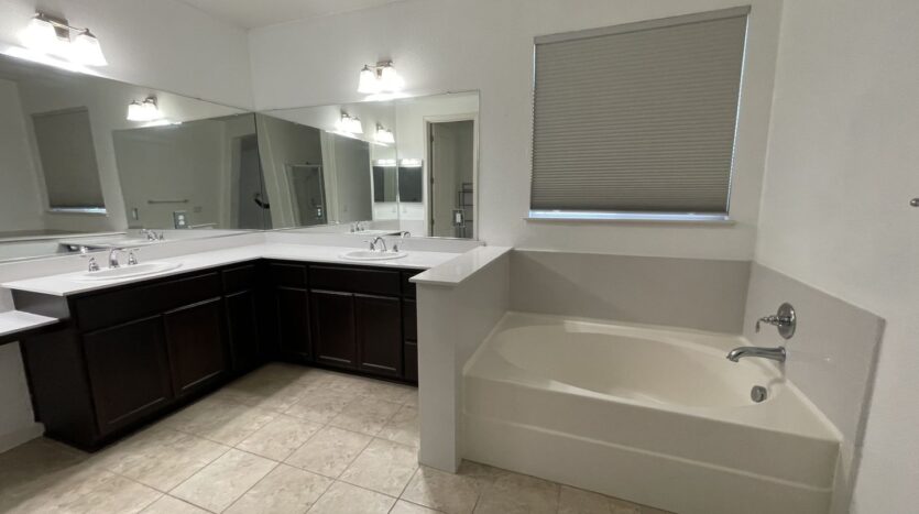 1348 Encore Drive - Fairfield - California - 5 bed, 3 bath rental property
