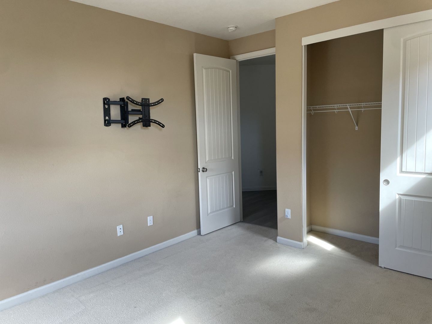 1348 Encore Drive - Fairfield - California - 5 bed, 3 bath rental property