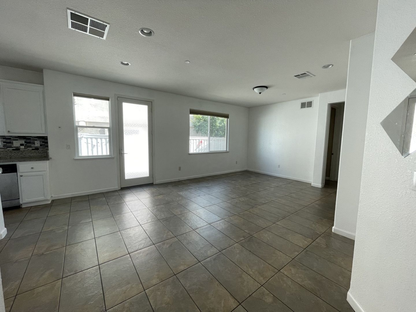 1348 Encore Drive - Fairfield - California - 5 bed, 3 bath rental property