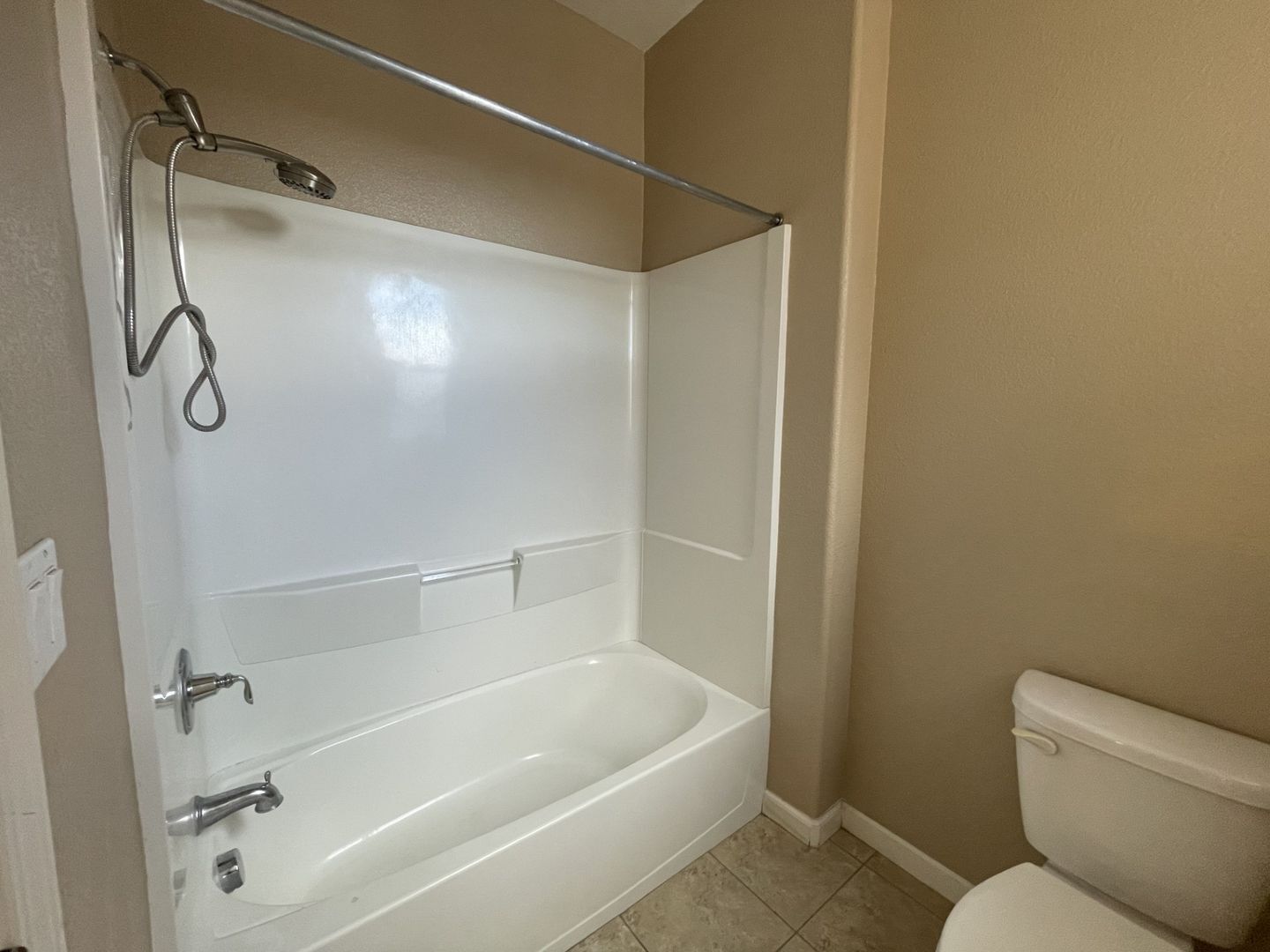 1348 Encore Drive - Fairfield - California - 5 bed, 3 bath rental property