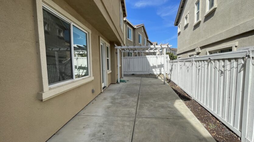 1348 Encore Drive - Fairfield - California - 5 bed, 3 bath rental property