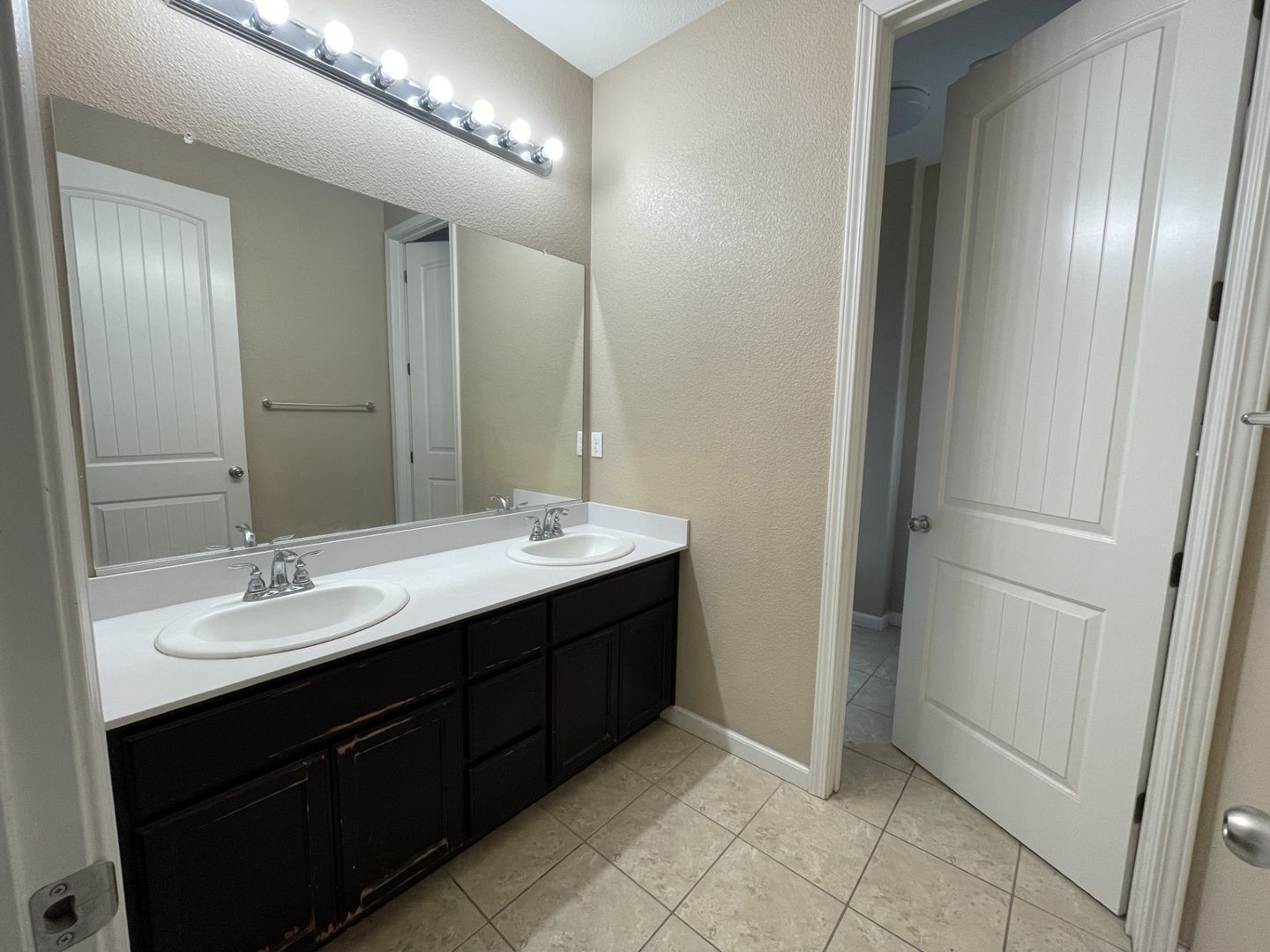 1348 Encore Drive - Fairfield - California - 5 bed, 3 bath rental property