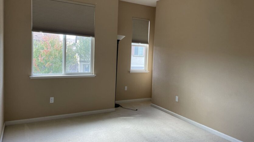 1348 Encore Drive - Fairfield - California - 5 bed, 3 bath rental property