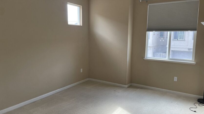 1348 Encore Drive - Fairfield - California - 5 bed, 3 bath rental property