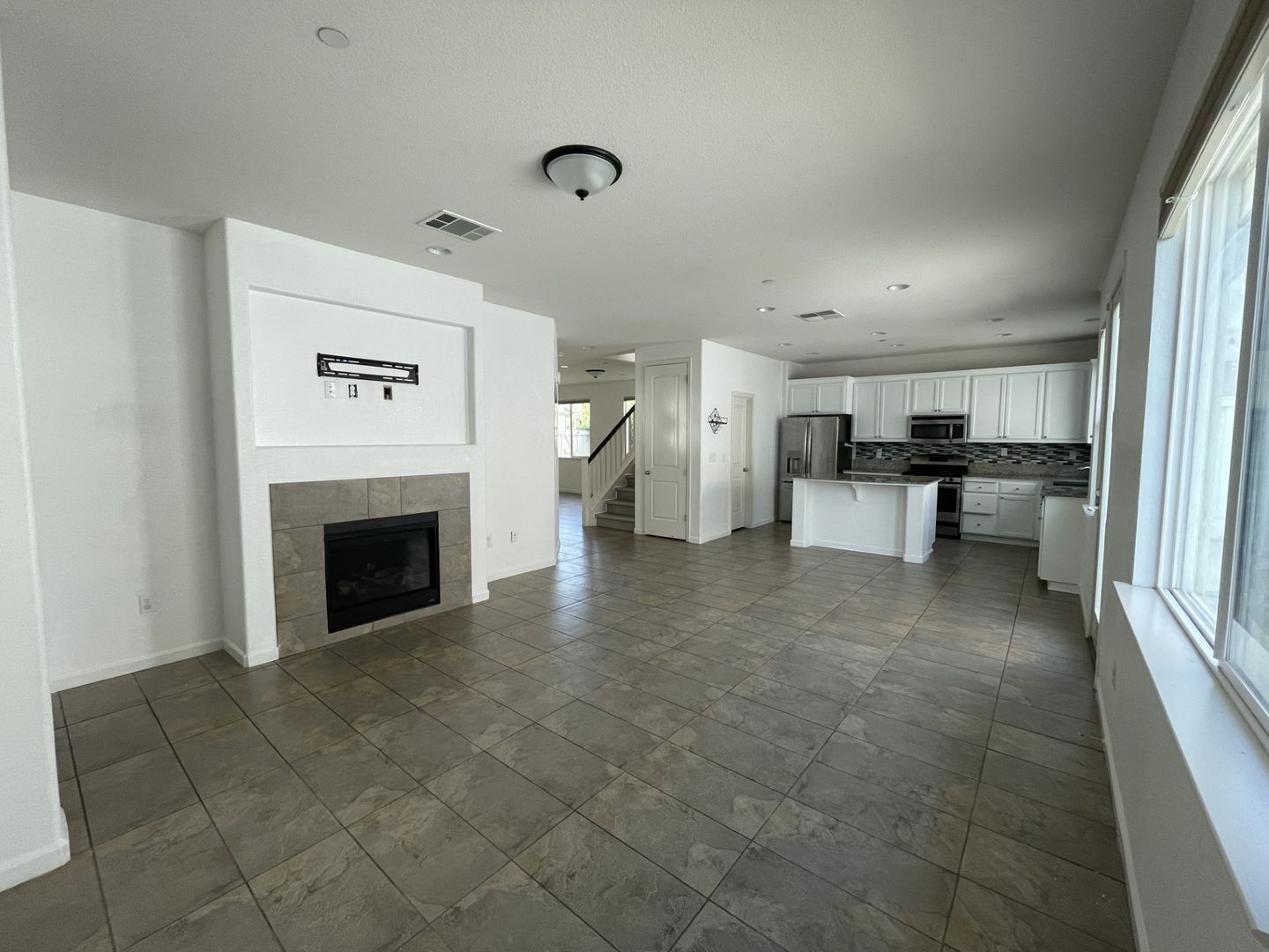 1348 Encore Drive - Fairfield - California - 5 bed, 3 bath rental property