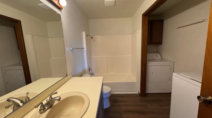 1411 G St. #B - Bellingham - Washington - 2 bed, 1 bath rental property