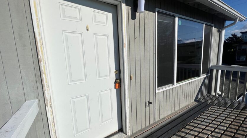 1411 G St. #B - Bellingham - Washington - 2 bed, 1 bath rental property