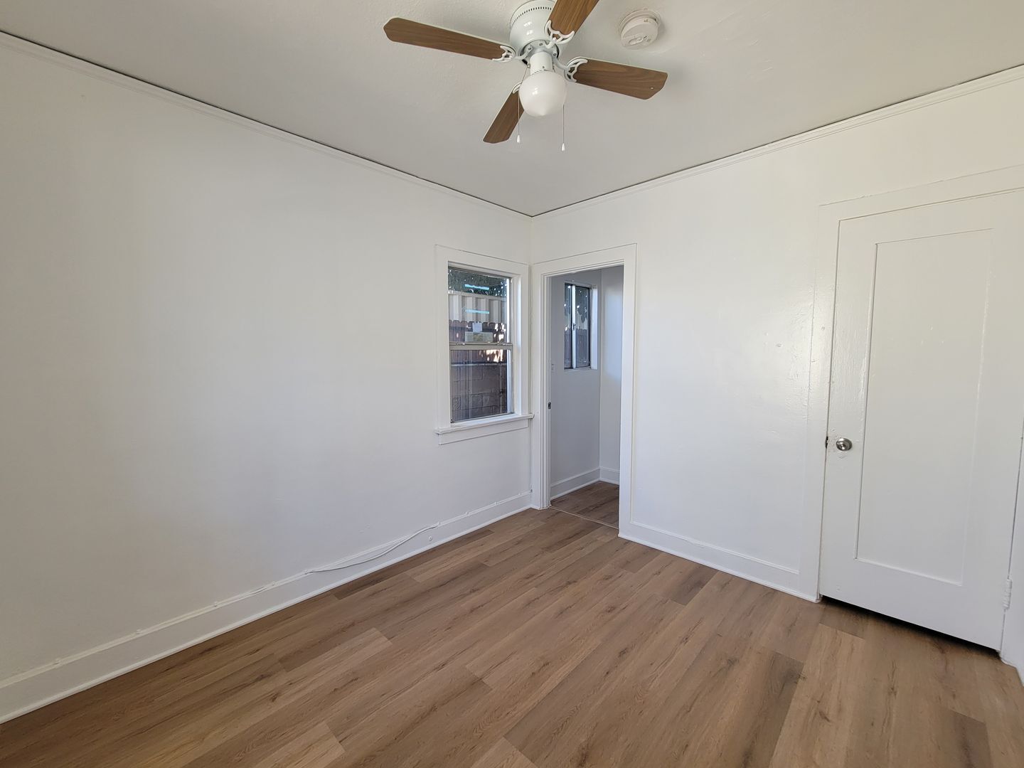 14422 - 14428 1/2 Haynes St. - Los Angeles - California - 2 bed, 1 bath rental property