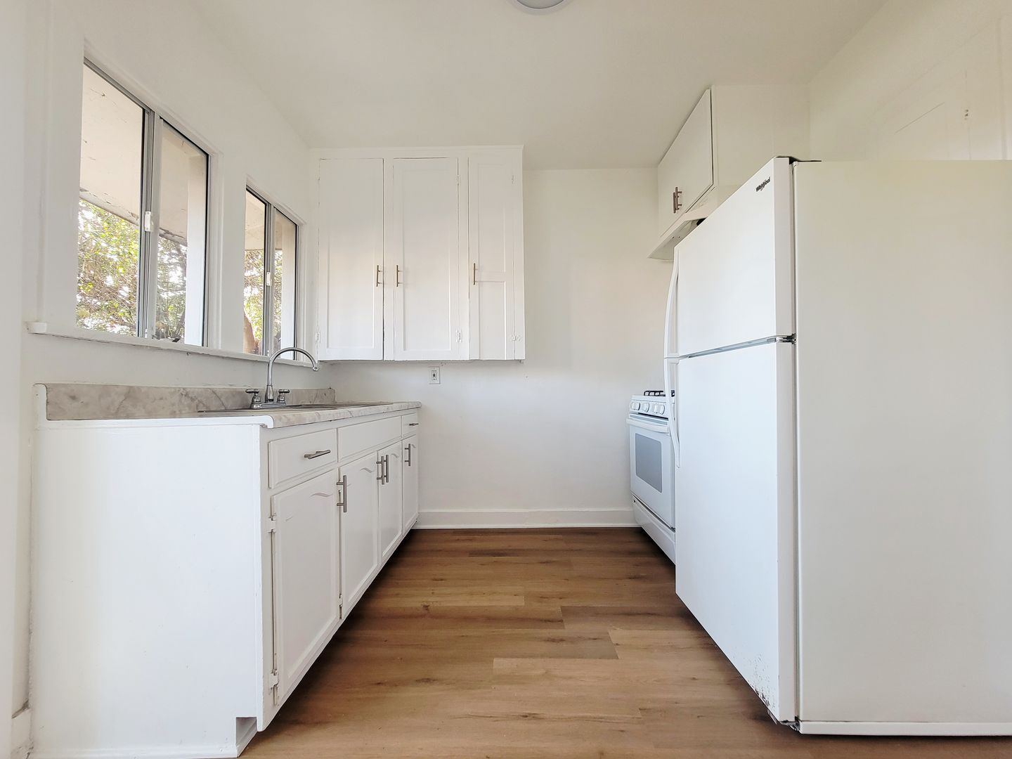 14422 - 14428 1/2 Haynes St. - Los Angeles - California - 2 bed, 1 bath rental property