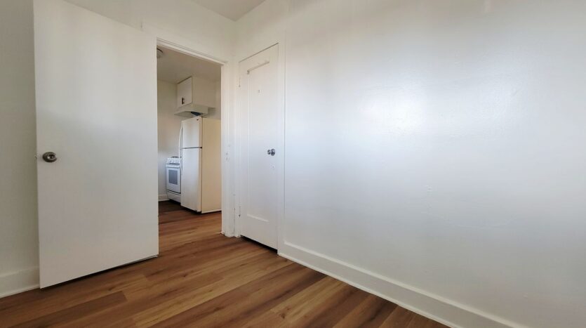 14422 - 14428 1/2 Haynes St. - Los Angeles - California - 2 bed, 1 bath rental property