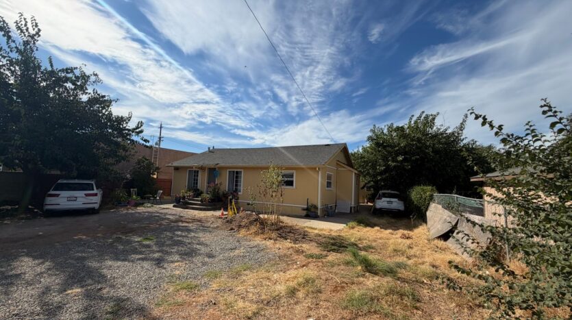 1528 Los Robles - Sacramento - California - 5 bed, 4 bath rental property