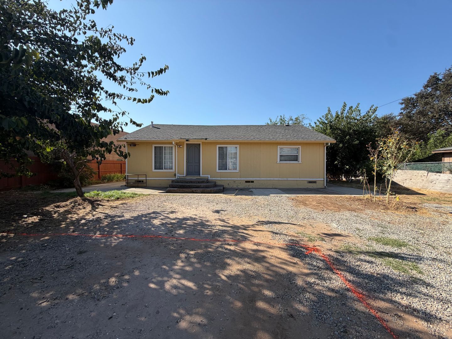 1528 Los Robles - Sacramento - California - 5 bed, 2 bath rental property