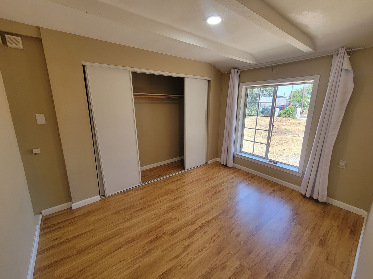 1528 Los Robles - Sacramento - California - 5 bed, 4 bath rental property