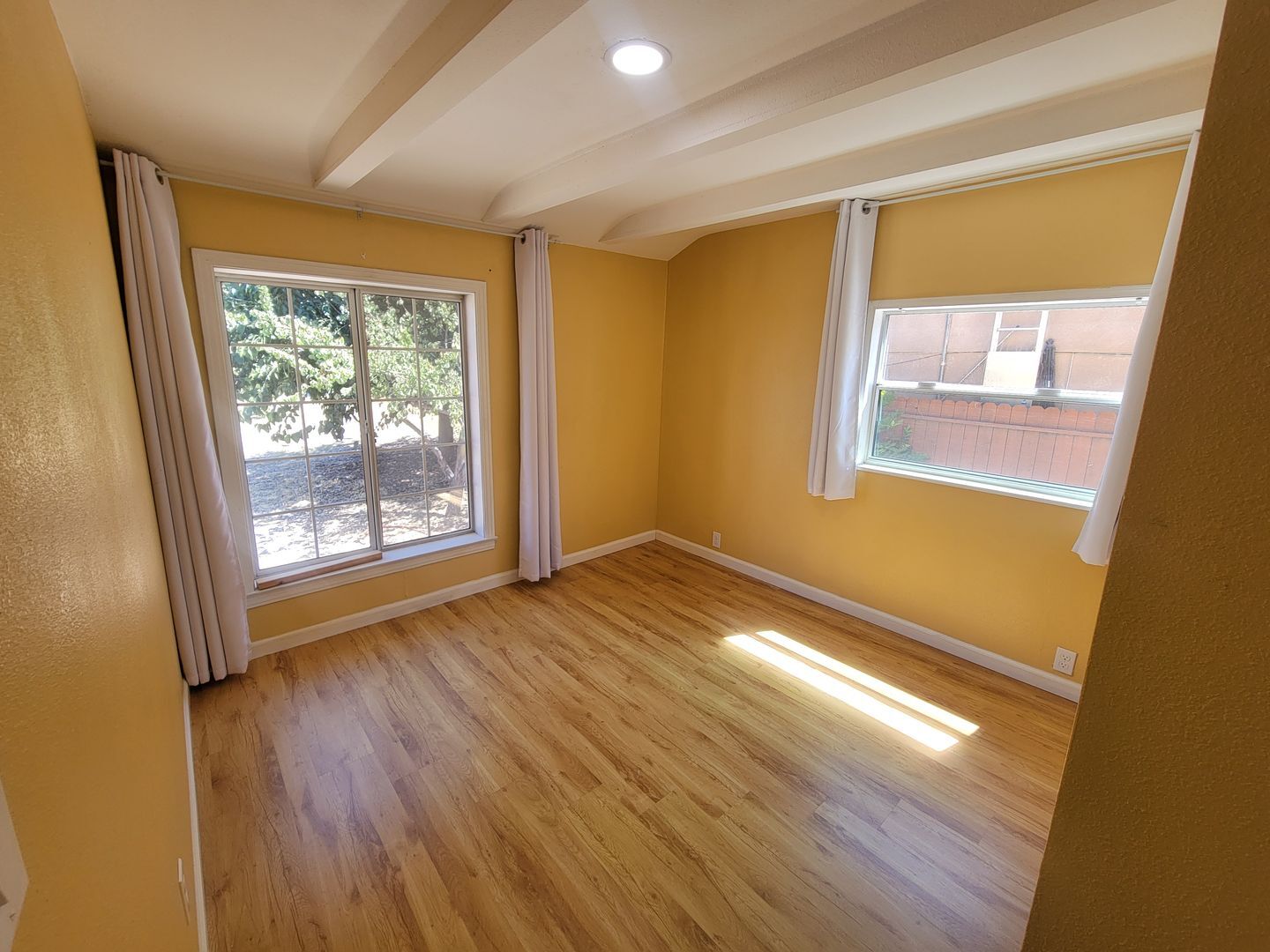 1528 Los Robles - Sacramento - California - 5 bed, 4 bath rental property