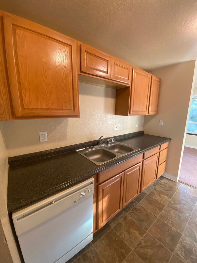 1530 Franklin St. #3 - Bellingham - Washington - 2 bed, 1 bath rental property