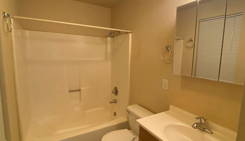 1530 Franklin St. #3 - Bellingham - Washington - 2 bed, 1 bath rental property