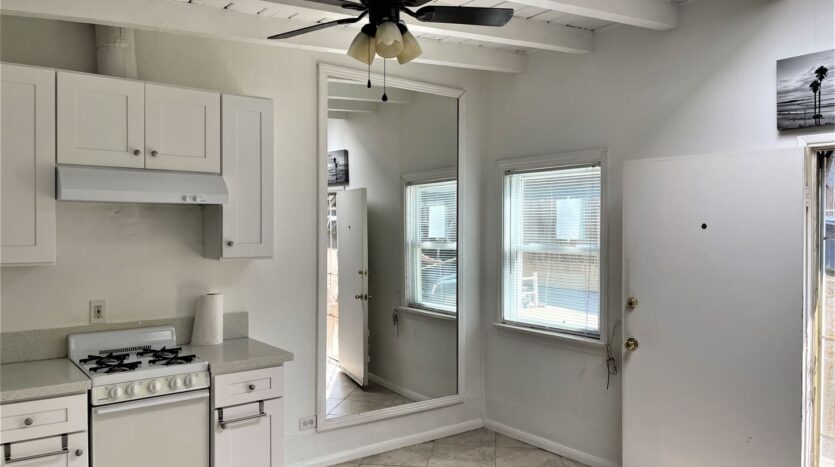 156 W. Marquita - C - San Clemente - California - 1 bath rental property