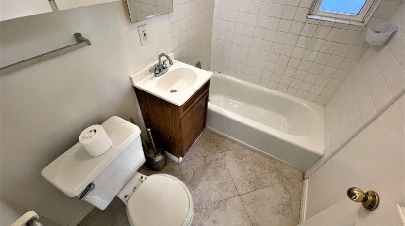 156 W. Marquita - C - San Clemente - California - 1 bath rental property