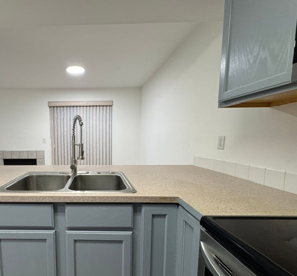 15965 SW Roth Dr.  - Beaverton - Oregon - 3 bed, 3 bath rental property