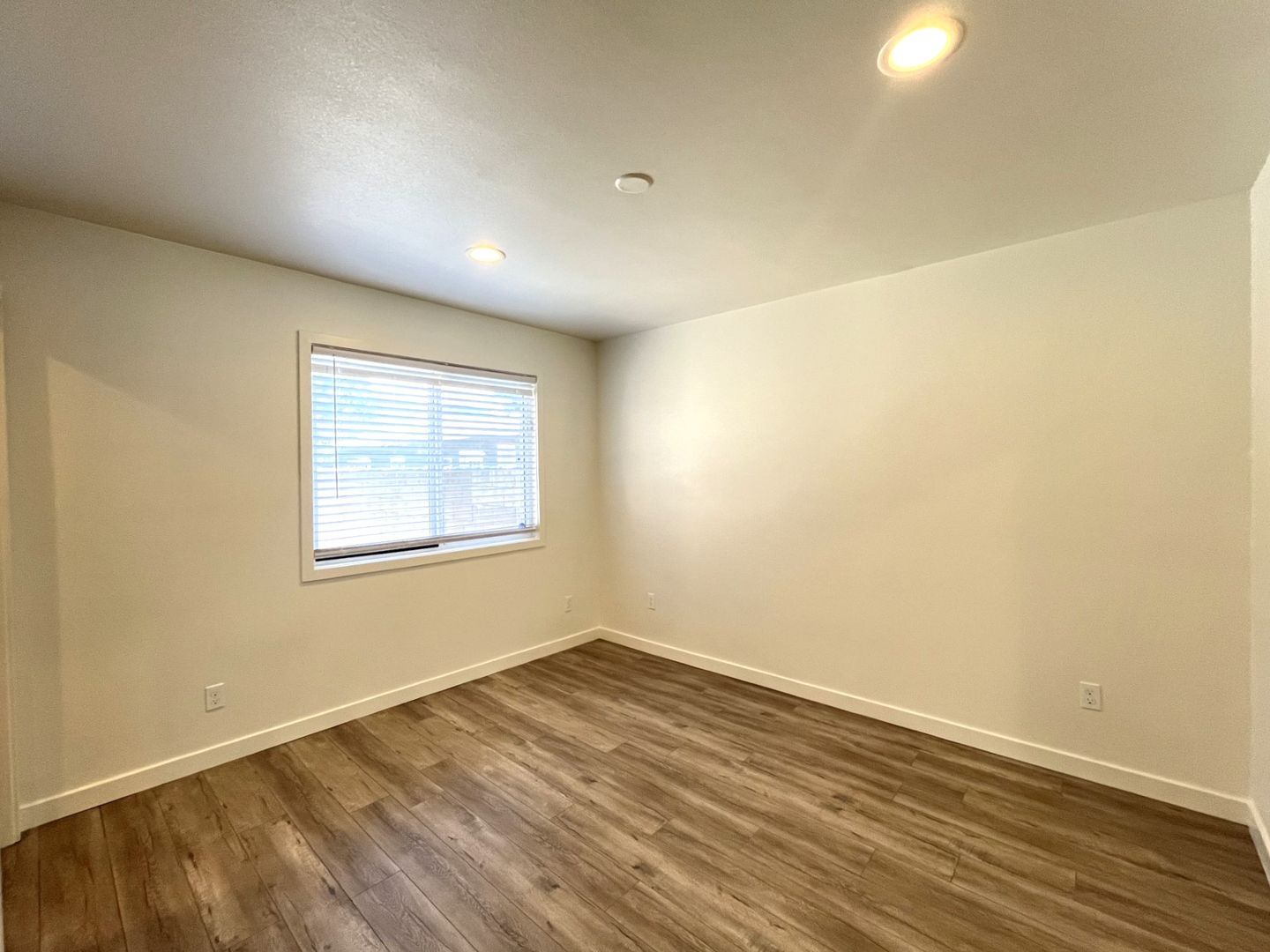 1629 Kendall Drive - San Bernardino - California - 1 bed, 1 bath rental property