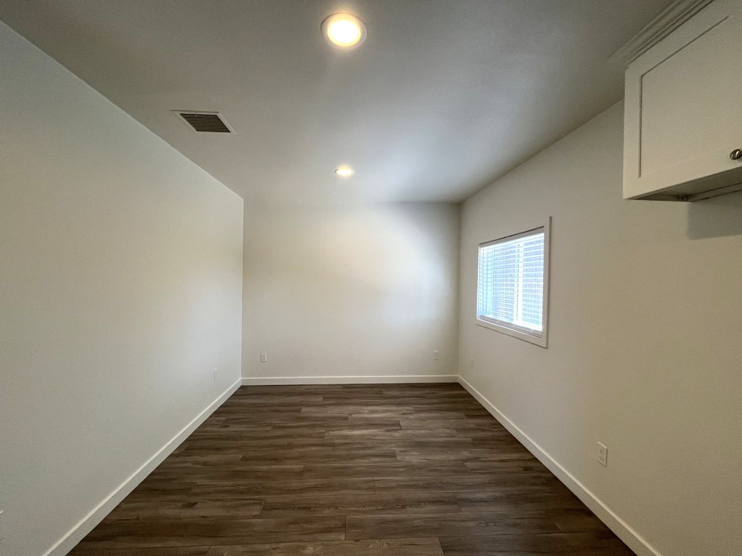 1629 Kendall Drive - San Bernardino - California - 1 bed, 1 bath rental property