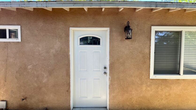 1629 Kendall Drive - San Bernardino - California - 1 bed, 1 bath rental property