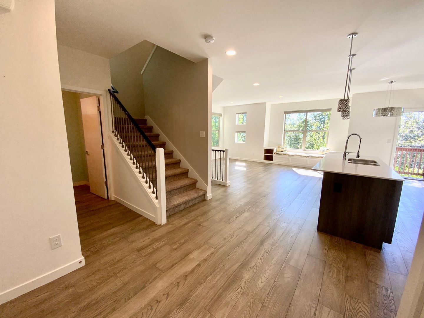 16329 Main View Ln NE - Duvall - Washington - 4 bed, 3.5 bath rental property
