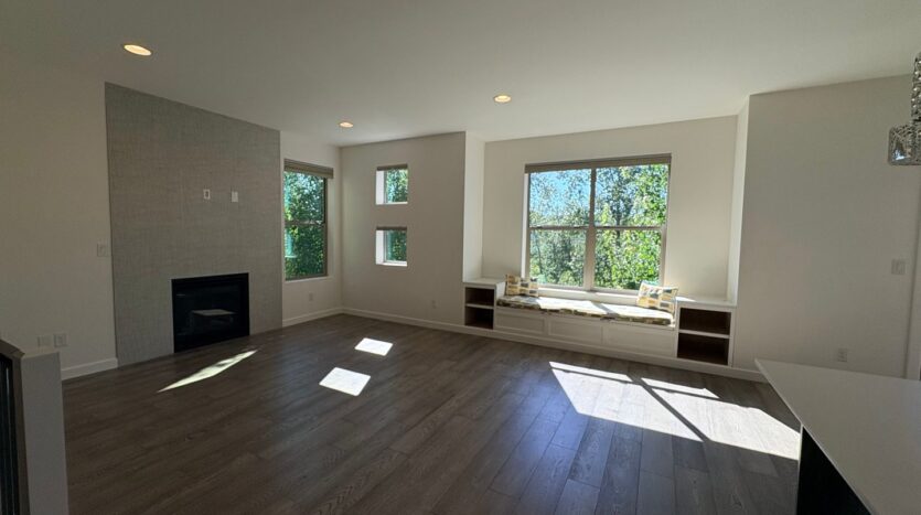 16329 Main View Ln NE - Duvall - Washington - 4 bed, 3.5 bath rental property