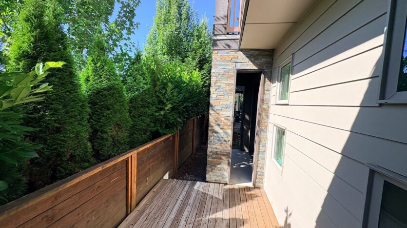 16329 Main View Ln NE - Duvall - Washington - 4 bed, 3.5 bath rental property