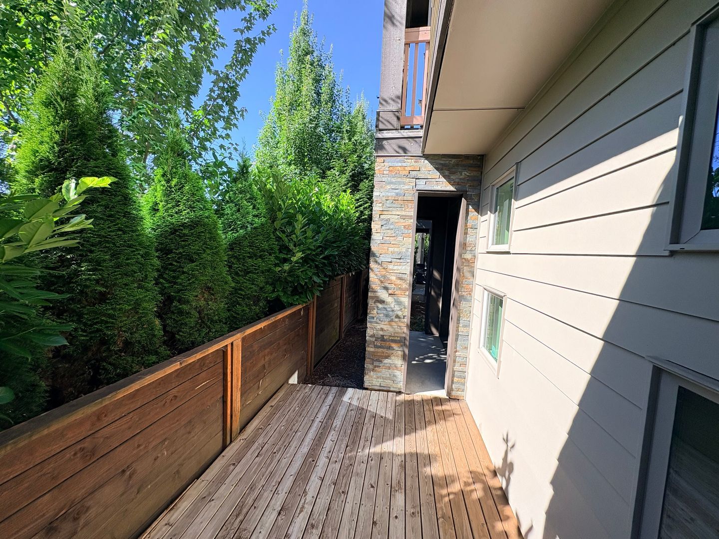 16329 Main View Ln NE - Duvall - Washington - 4 bed, 3.5 bath rental property