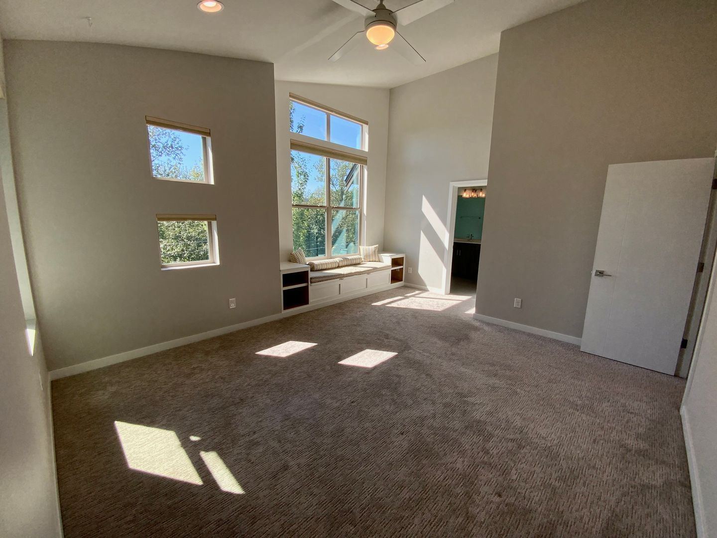 16329 Main View Ln NE - Duvall - Washington - 4 bed, 3.5 bath rental property