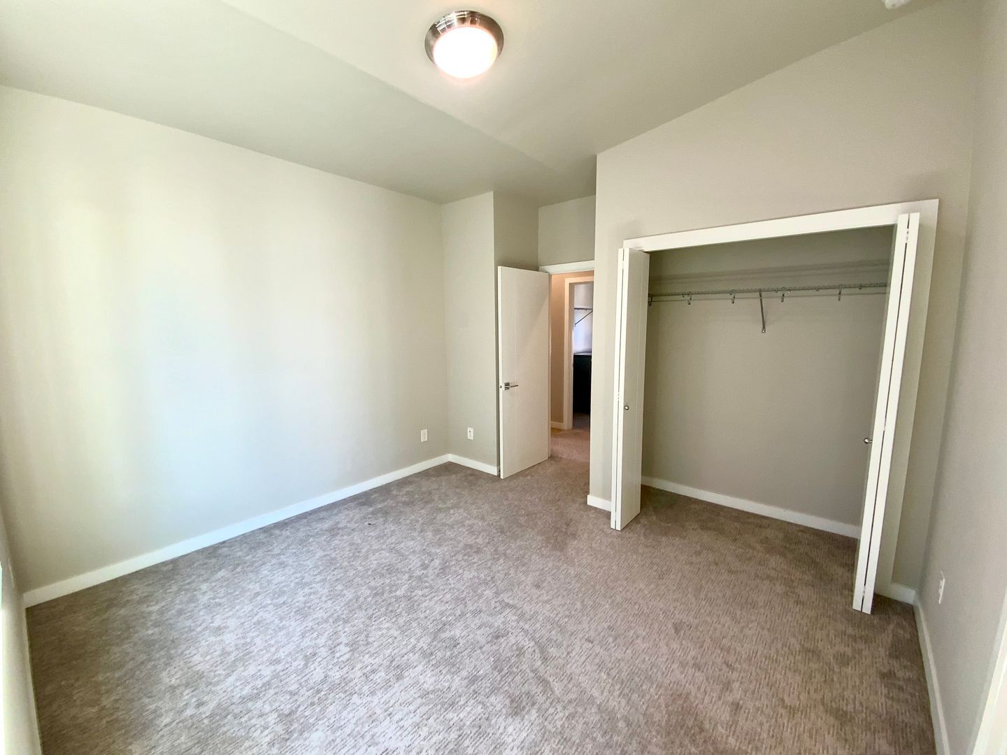16329 Main View Ln NE - Duvall - Washington - 4 bed, 3.5 bath rental property