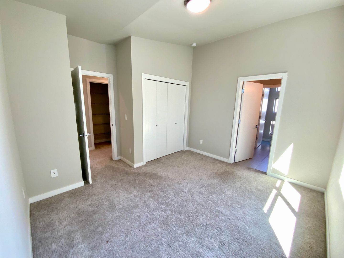16329 Main View Ln NE - Duvall - Washington - 4 bed, 3.5 bath rental property