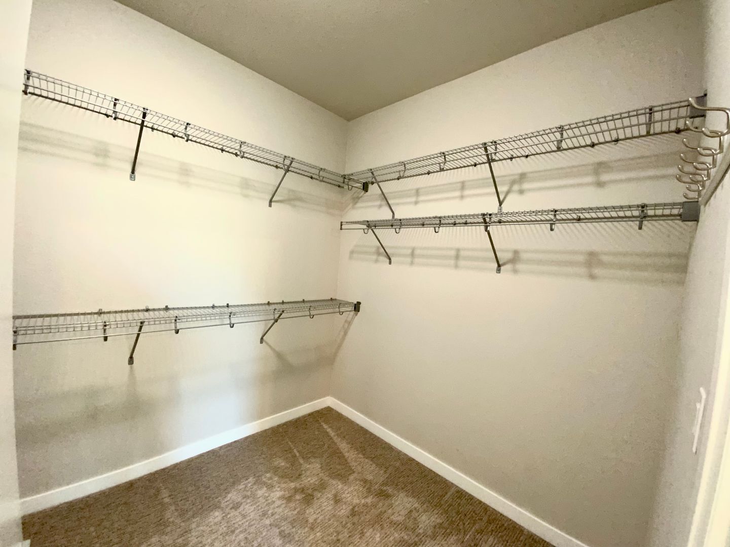 16329 Main View Ln NE - Duvall - Washington - 4 bed, 3.5 bath rental property