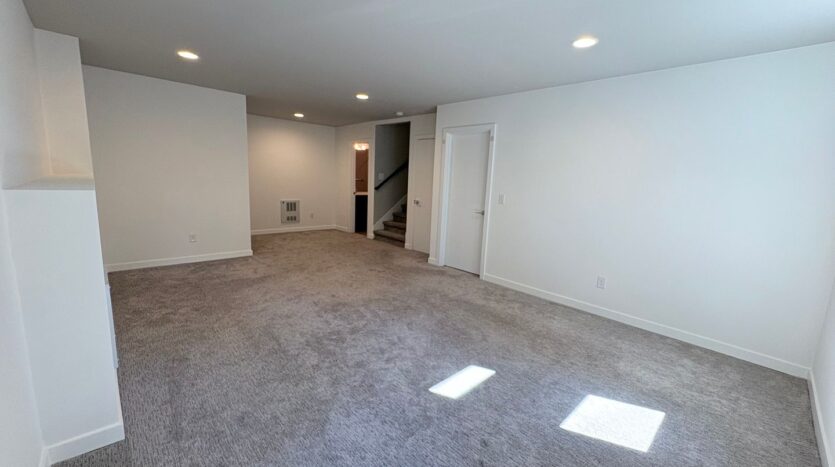 16329 Main View Ln NE - Duvall - Washington - 4 bed, 3.5 bath rental property
