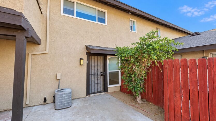 1708 Fairfield Ct - Ontario - California - 2 bed, 2 bath rental property