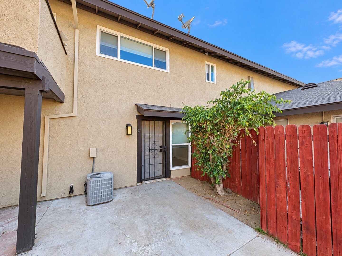 1708 Fairfield Ct - Ontario - California - 2 bed, 2 bath rental property