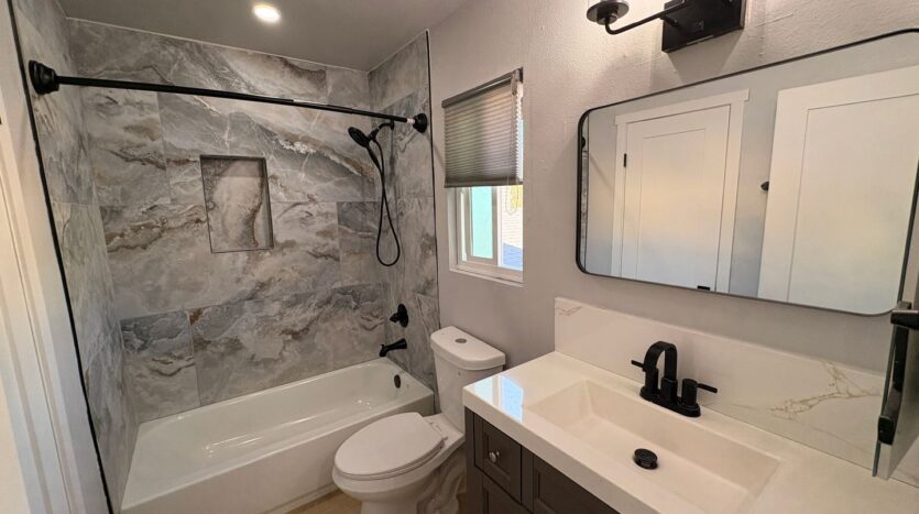 1708 Fairfield Ct - Ontario - California - 2 bed, 2 bath rental property