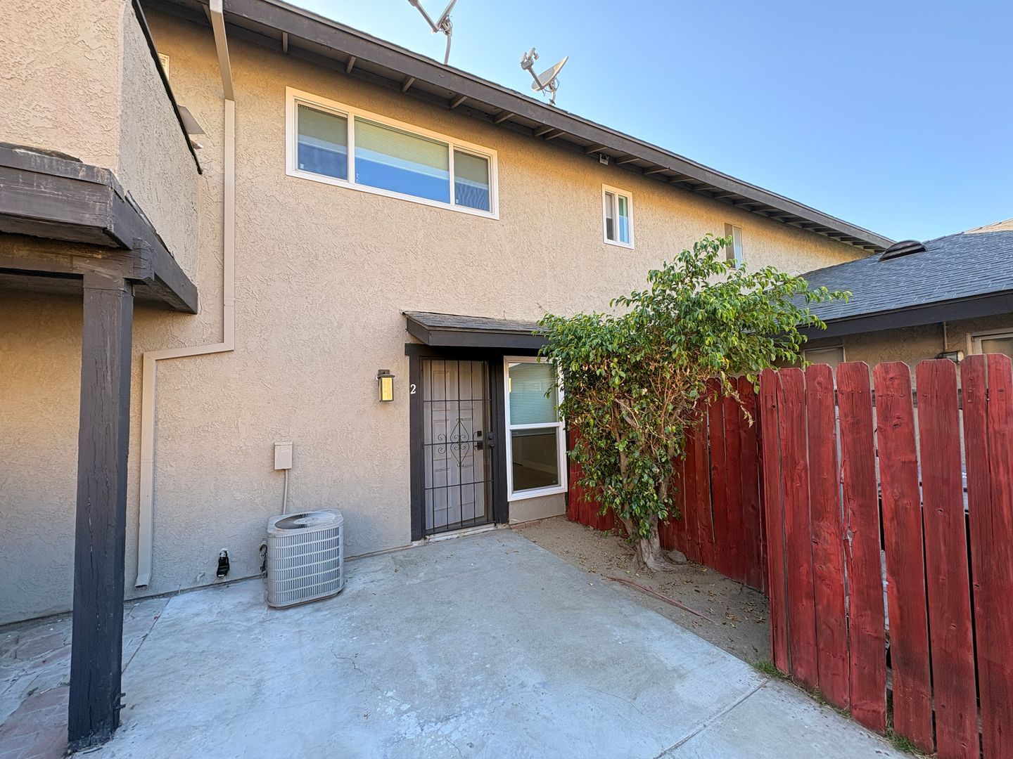 1708 Fairfield Ct - Ontario - California - 2 bed, 2 bath rental property