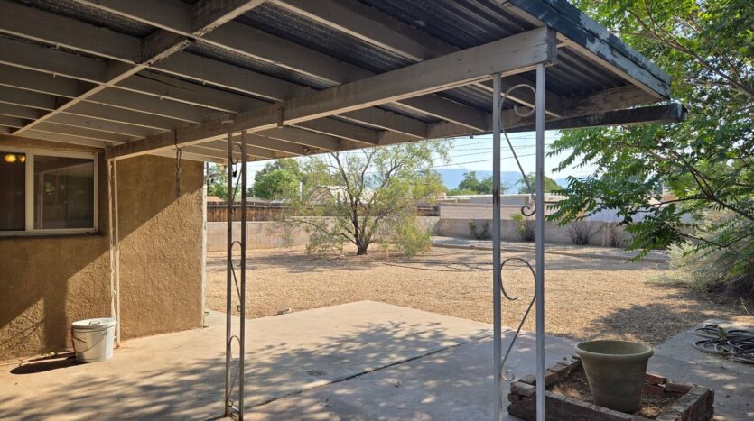 1728 Richmond Dr. NE - Albuquerque - New Mexico - 3 bed, 2 bath rental property